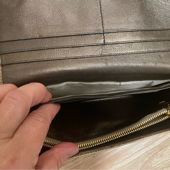 Prada Milano Wallet - Picture 10 of 15